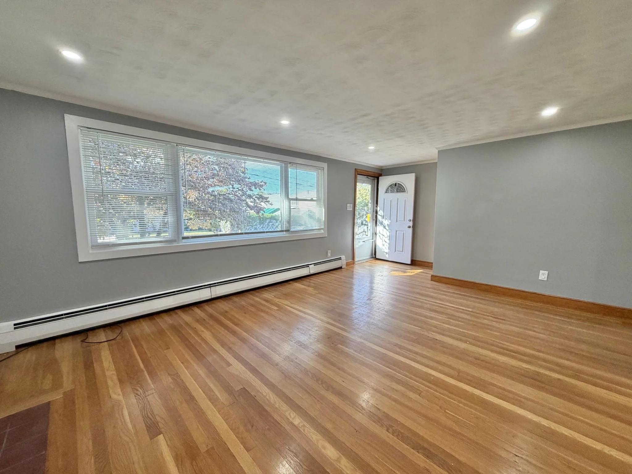 3 bed, 1 bath apartment for rent at 108 Brookline St, Watertown — photo 8 of 21