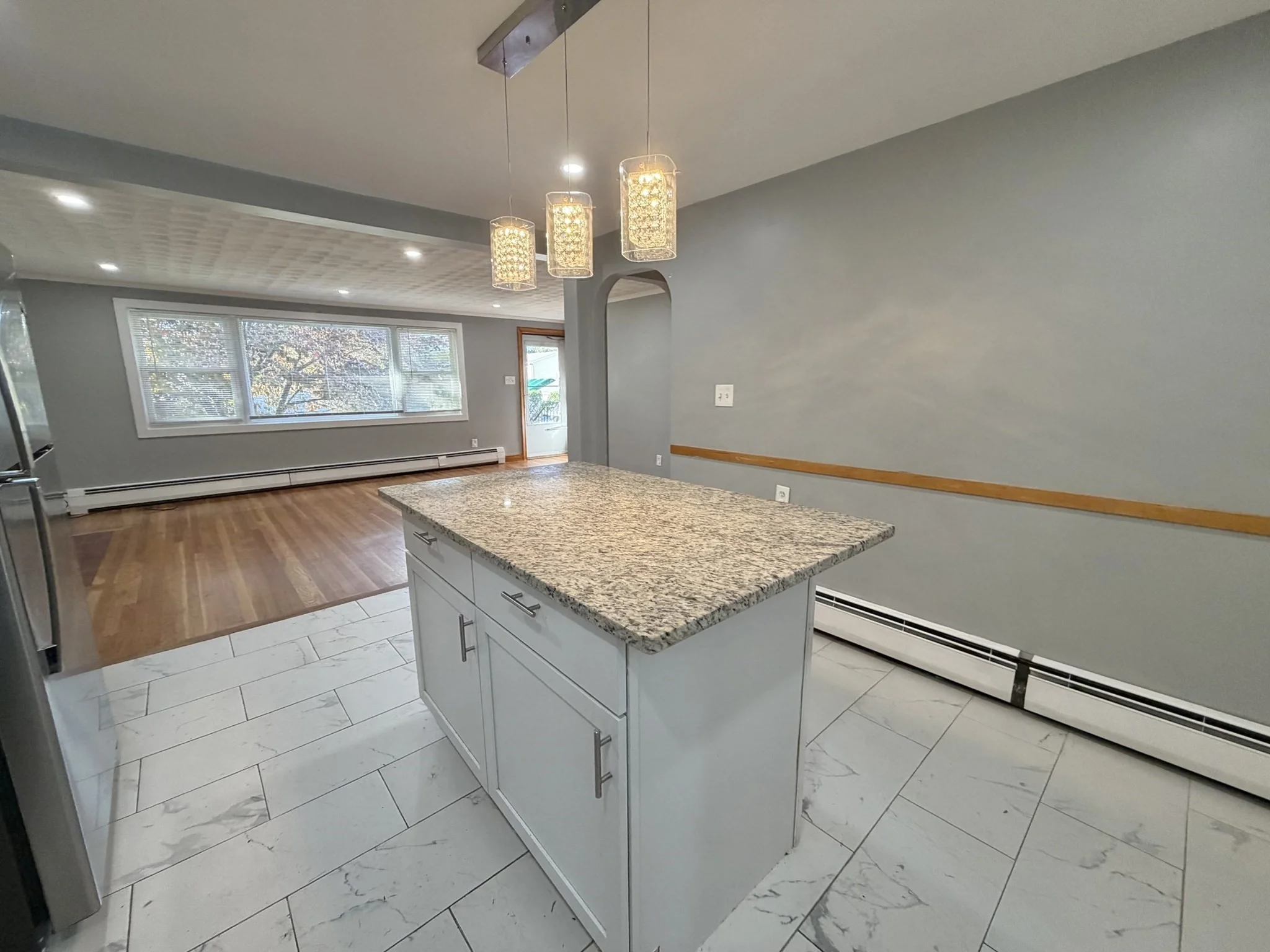 3 bed, 1 bath apartment for rent at 108 Brookline St, Watertown — photo 7 of 21