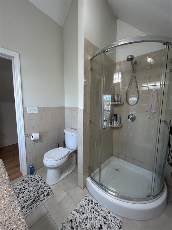 4 bed, 3 bath apartment for rent at 108 Brooks St Unit Single, Brighton — photo 21 of 30