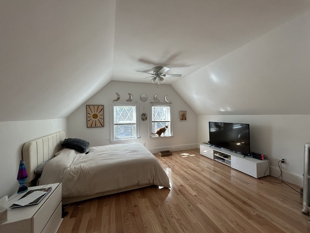 4 bed, 3 bath apartment for rent at 108 Brooks St Unit Single, Brighton — photo 19 of 30