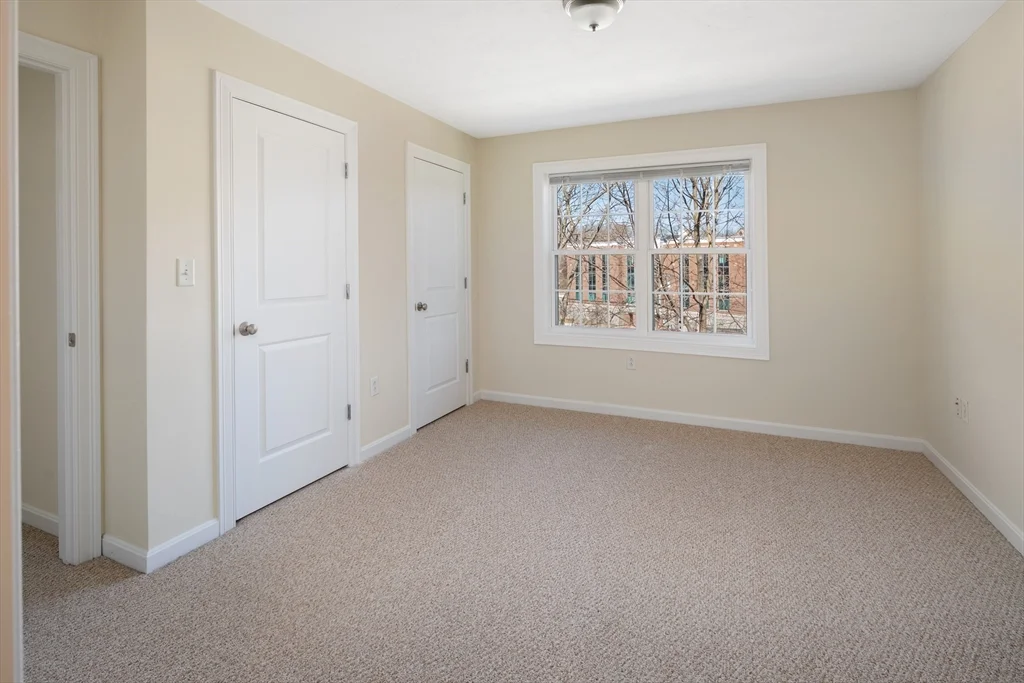 2 bed, 1 bath apartment for rent at 108 California Ave Unit 201, West Quincy — photo 6 of 6