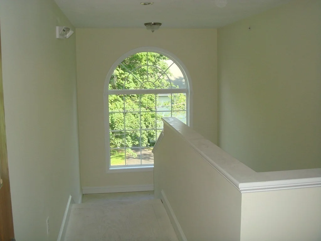2 bed, 1 bath apartment for rent at 108 California Ave Unit 303, West Quincy — photo 2 of 11