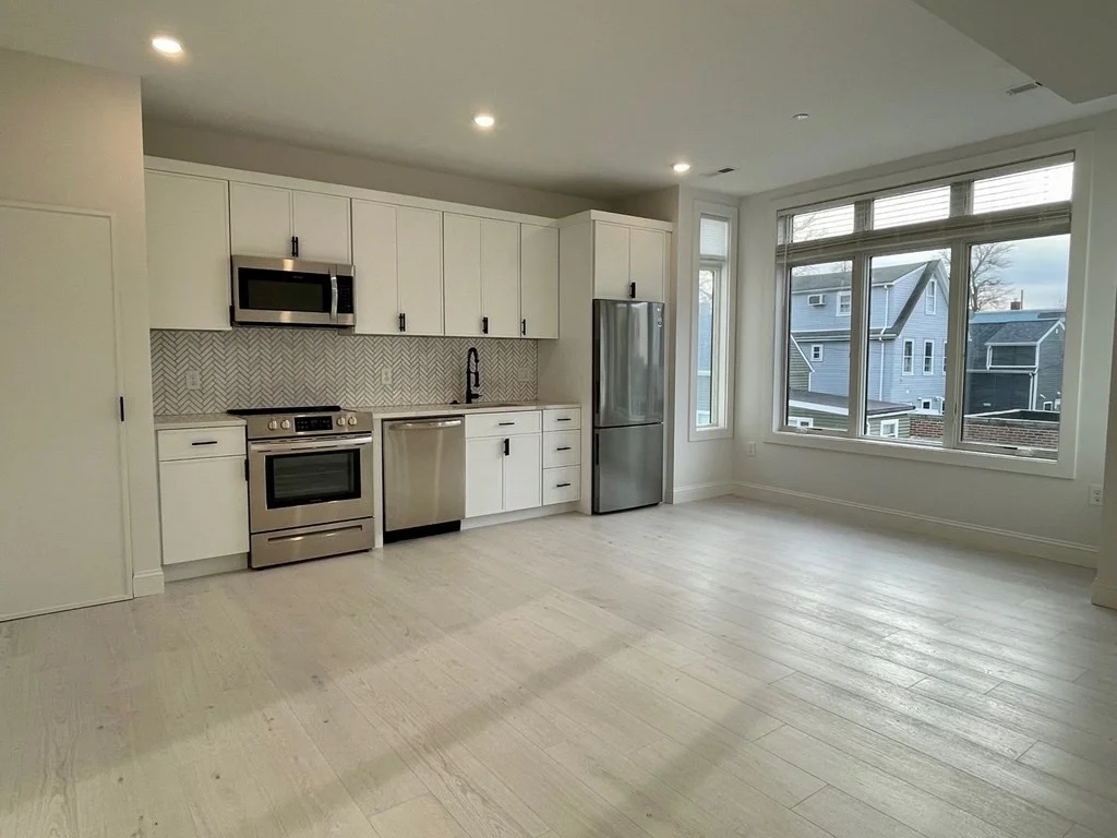 1 bed, 1 bath apartment for rent at 108 Chelsea St Unit 1, East Boston