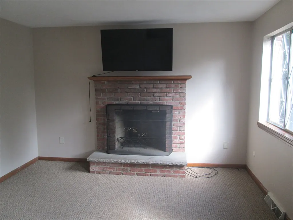2 bed, 1 bath apartment for rent at 108 Clark St Unit 1, Belmont — photo 1 of 8