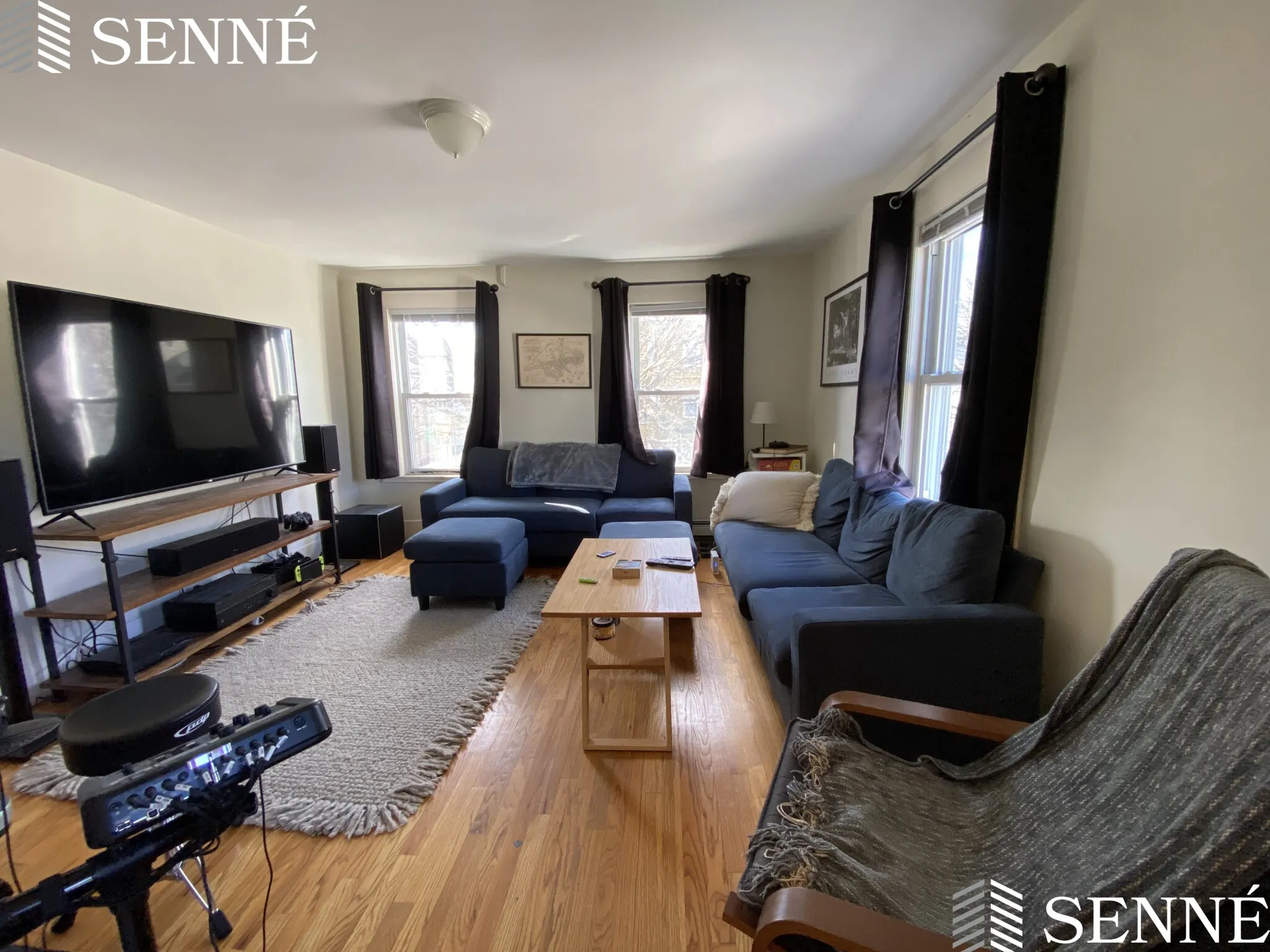 2 bed, 1 bath apartment for rent at 108 Columbia St Unit 6, The Port