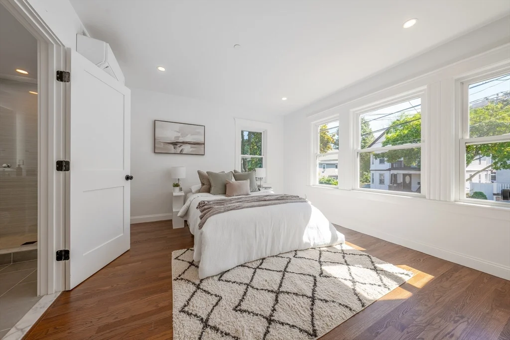 1 bed, 1 bath apartment for rent at 108 Florence St Unit 1, Roslindale — photo 8 of 10