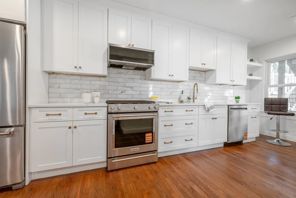 1 bed, 1 bath apartment for rent at 108 Florence St Unit 1, Roslindale — photo 1 of 10