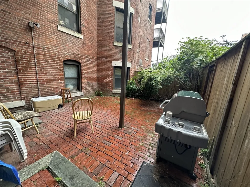 2 bed, 1 bath apartment for rent at 108 Gainsborough St Unit 006W, Fenway — photo 10 of 10