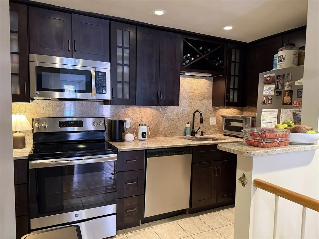 1 bed, 1 bath apartment for rent at 108 Gainsborough St Unit 102W, Fenway — photo 5 of 12