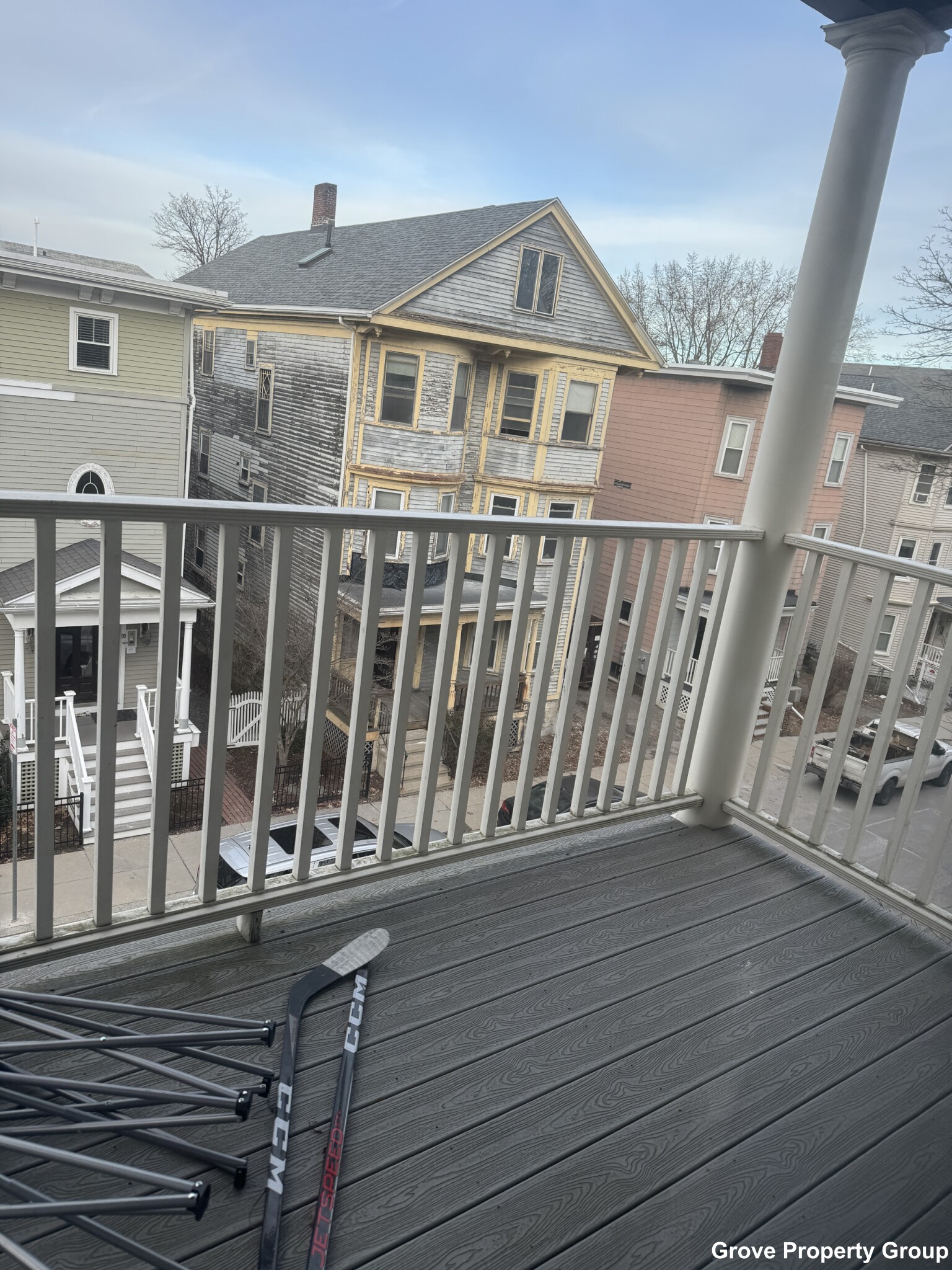 4 bed, 1 bath apartment for rent at 108 Hillside St Unit 3, Mission Hill — photo 7 of 9