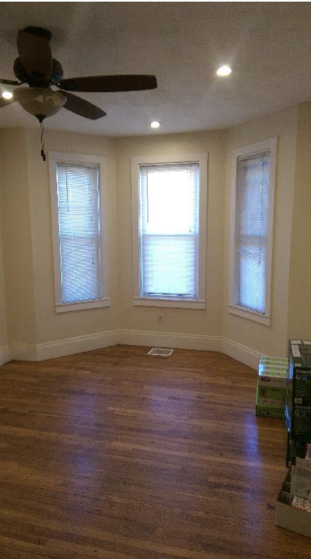 3 bed, 1.5 bath apartment for rent at 108 Hyde Park Ave Unit 1, Jamaica Plain — photo 5 of 7