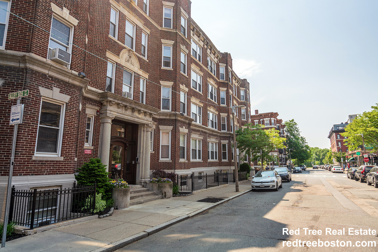 2 bed, 1 bath apartment for rent at 108 Jersey St Unit 6, Fenway — photo 13 of 15