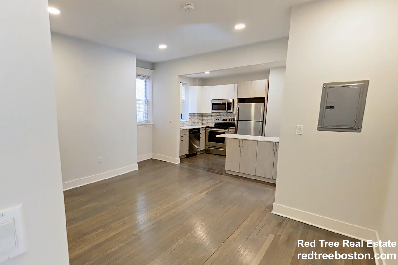 2 bed, 1 bath apartment for rent at 108 Jersey St Unit 6, Fenway — photo 2 of 15