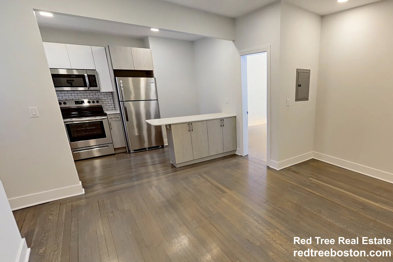 2 bed, 1 bath apartment for rent at 108 Jersey St Unit 6, Fenway — photo 1 of 15
