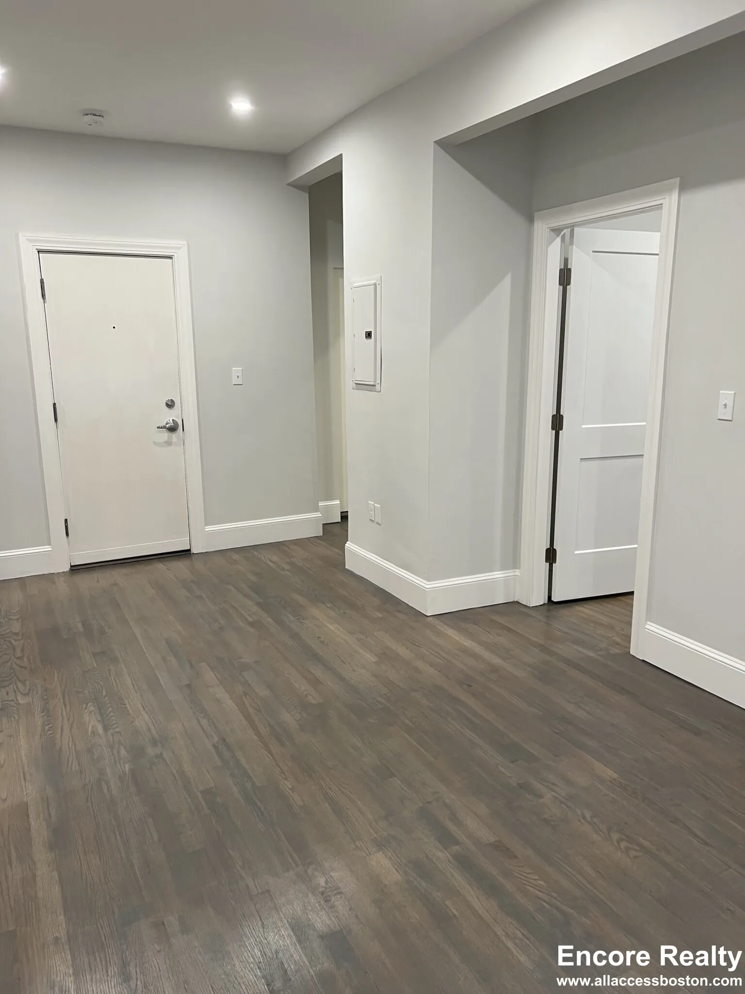 2 bed, 1 bath apartment for rent at 108 Jersey St Unit 8, Fenway — photo 2 of 11