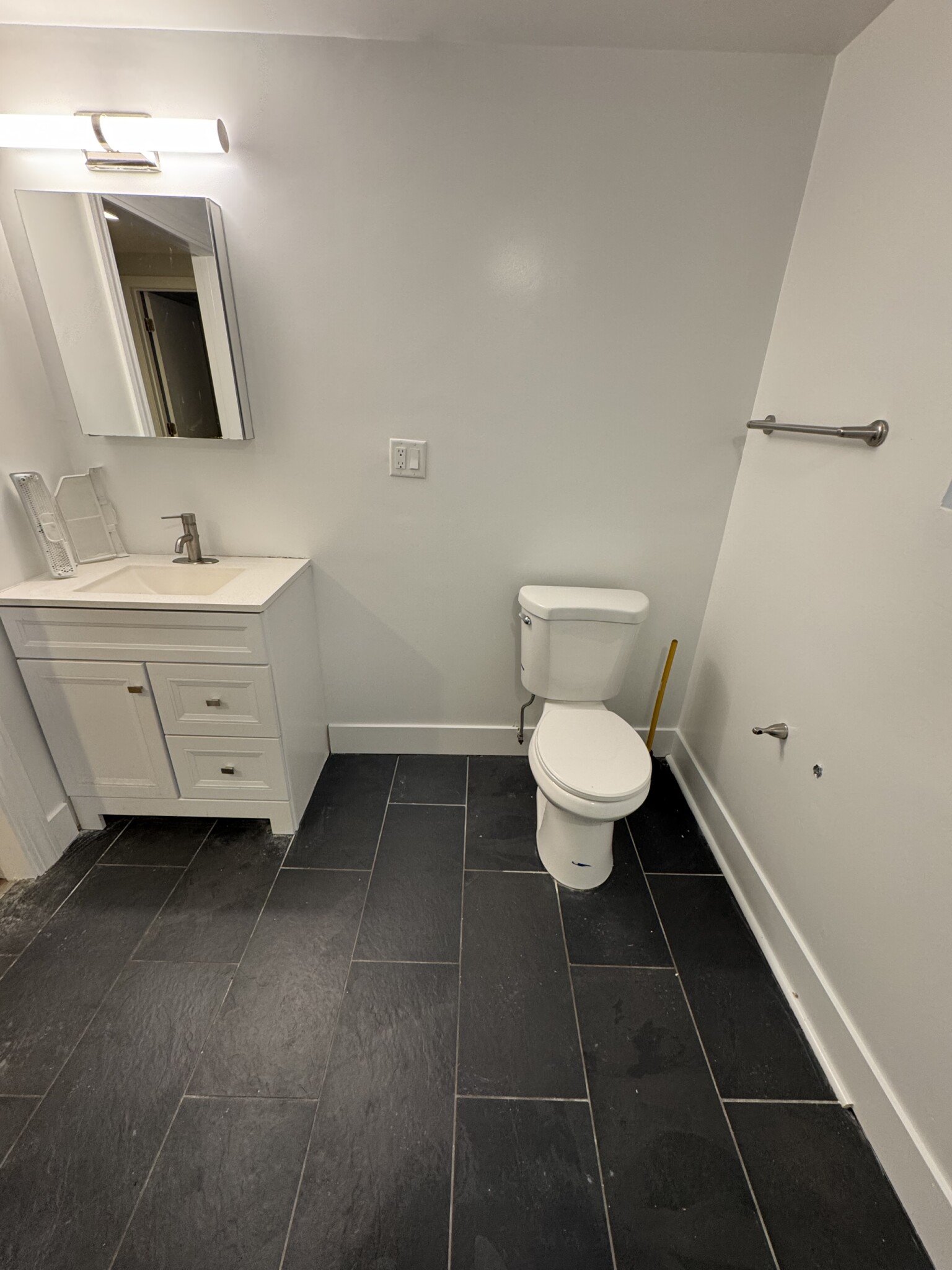1 bed, 1 bath apartment for rent at 108 Jersey St Unit C, Fenway — photo 3 of 15