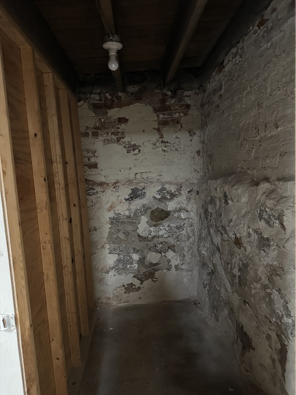 2 bed, 1 bath apartment for rent at 108 Lewis St Unit 5, Lynn — photo 16 of 17