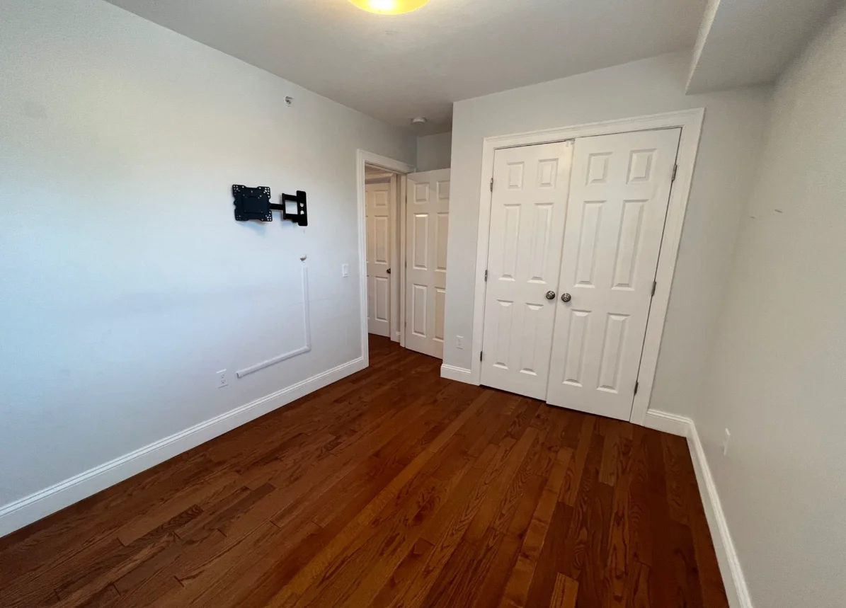 2 bed, 1 bath apartment for rent at 108 Maverick St Unit 108-3, East Boston — photo 7 of 12
