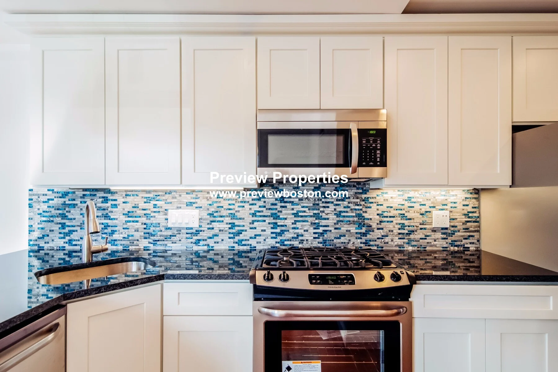 2 bed, 1 bath apartment for rent at 108 Maverick St Unit 3P, East Boston — photo 3 of 12