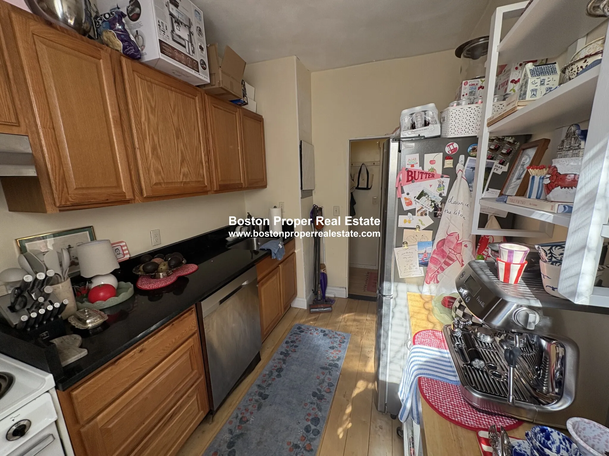 1 bed, 1 bath apartment for rent at 108 Myrtle St Unit 2, Beacon Hill — photo 4 of 14