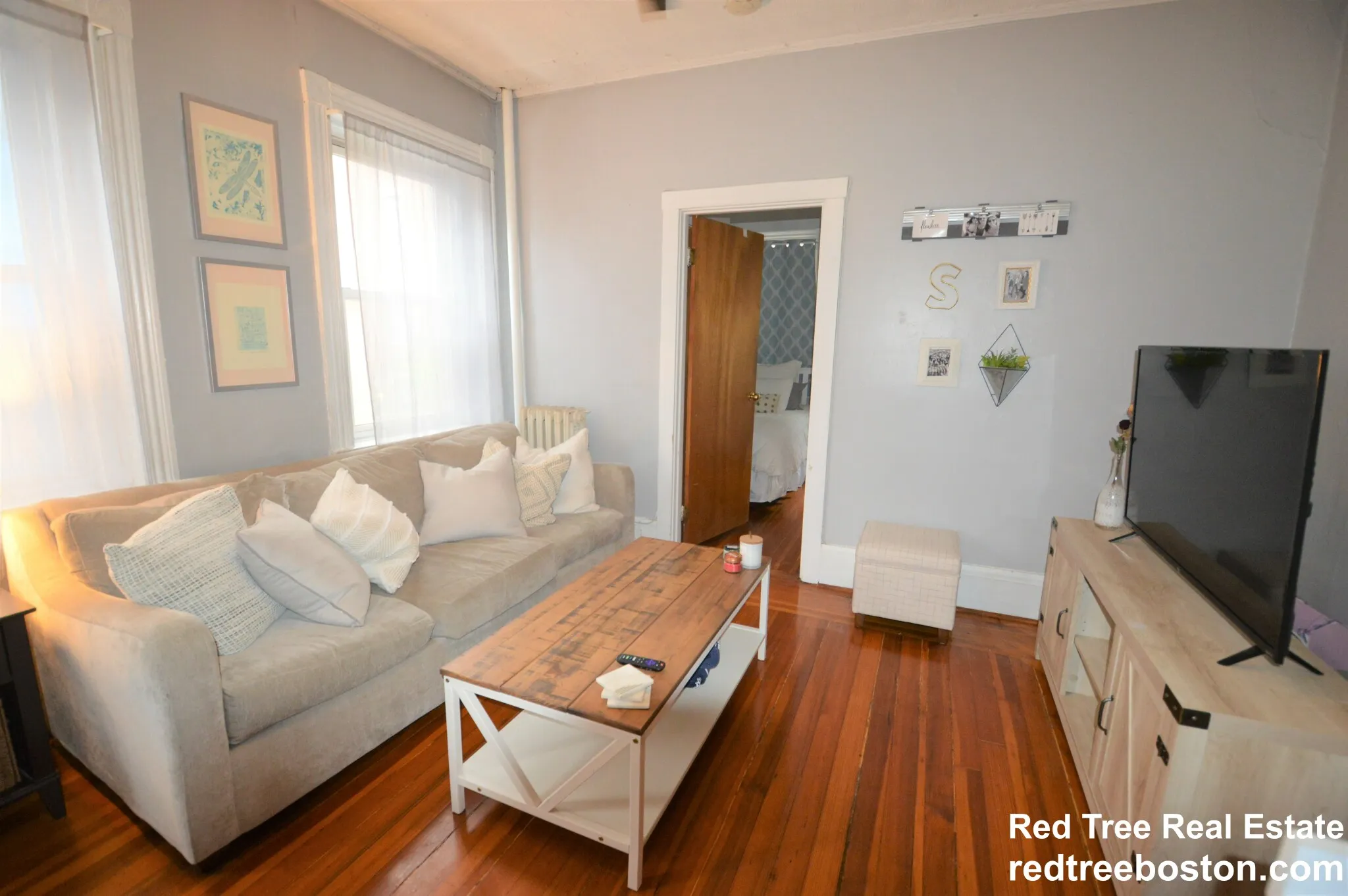 1 bed, 1 bath apartment for rent at 108 Myrtle St Unit 4, Beacon Hill — photo 2 of 8