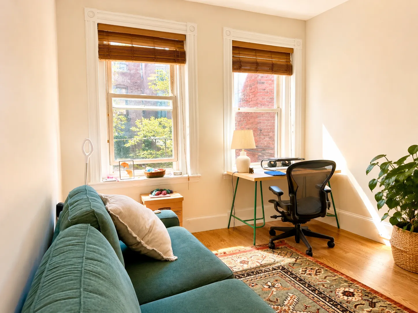 1 bed, 1 bath apartment for rent at 108 Myrtle St Unit 5, Beacon Hill