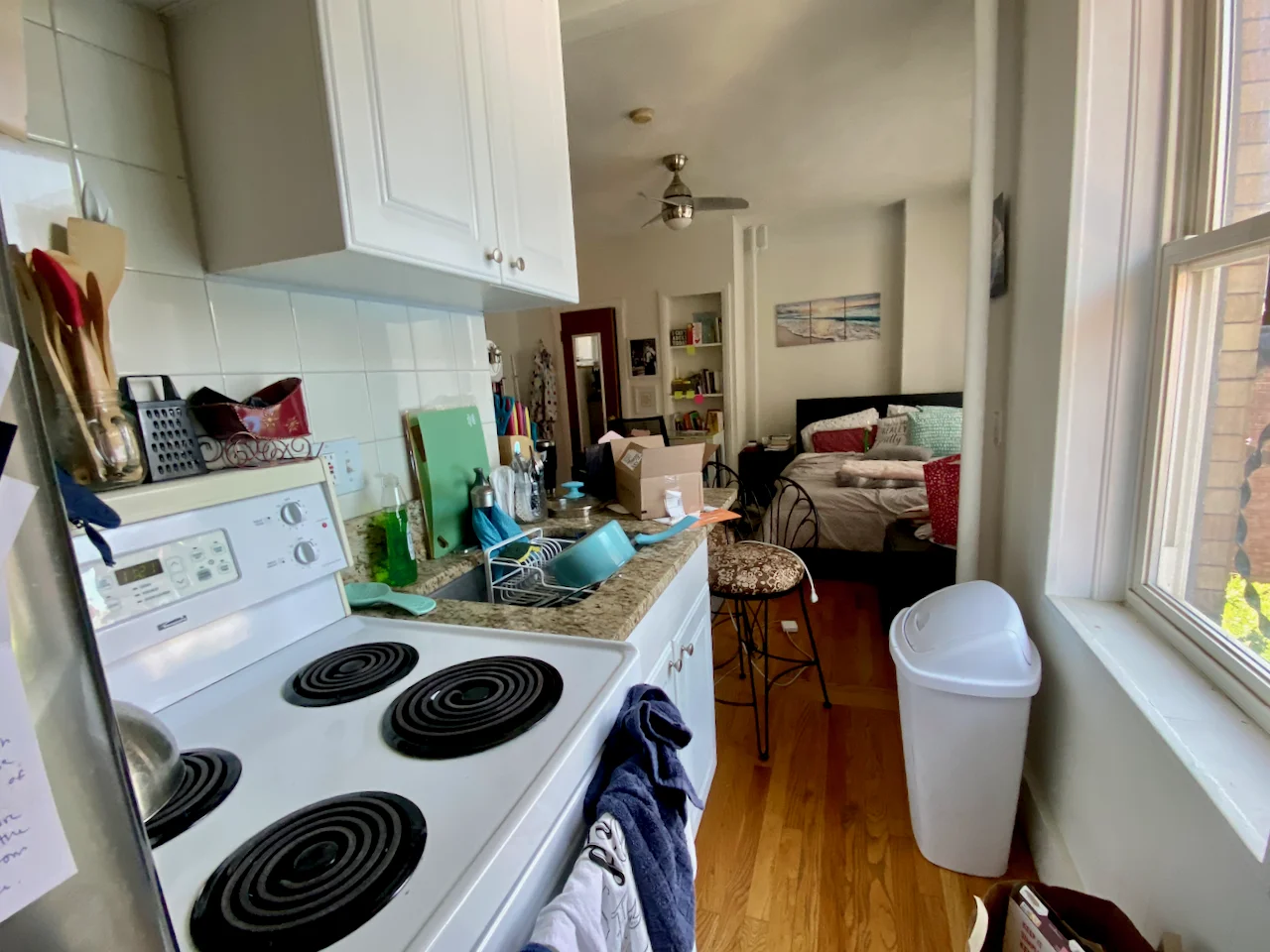 Studio bed, 1 bath apartment for rent at 108 Myrtle St Unit 6, Beacon Hill — photo 9 of 12