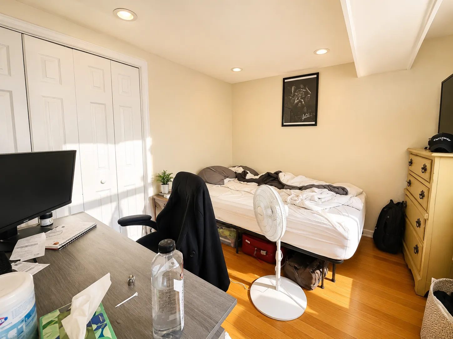 2 bed, 1 bath apartment for rent at 108 Myrtle St Unit A1, Beacon Hill — photo 3 of 13