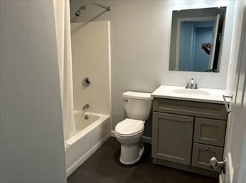 2 bed, 1 bath apartment for rent at 108 Norton Ave Unit 9, Easton — photo 19 of 39