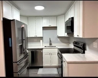2 bed, 1 bath apartment for rent at 108 Norton Ave Unit 9, Easton — photo 28 of 39