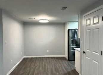 2 bed, 1 bath apartment for rent at 108 Norton Ave Unit 9, Easton — photo 25 of 39