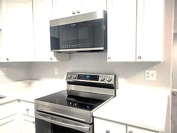 2 bed, 1 bath apartment for rent at 108 Norton Ave Unit 9, Easton — photo 7 of 39