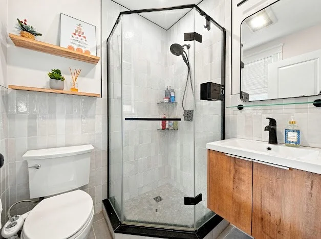 4 bed, 2 bath apartment for rent at 108 Park Ave Unit 108, Revere — photo 10 of 13