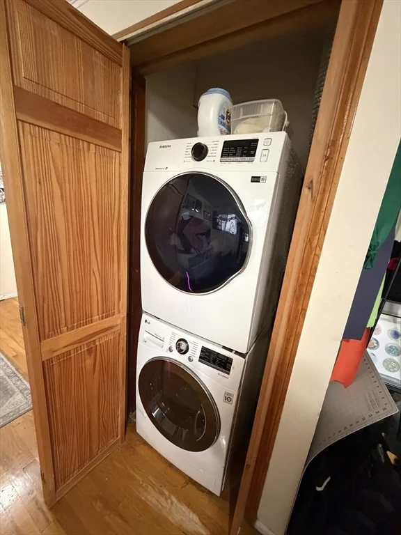 2 bed, 1 bath apartment for rent at 108 Perkins St , Unit 4, Jamaica Plain — photo 6 of 7