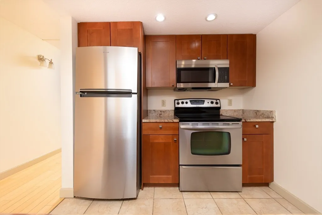 2 bed, 1 bath apartment for rent at 108 Peterborough St Unit 4G, Fenway — photo 12 of 29