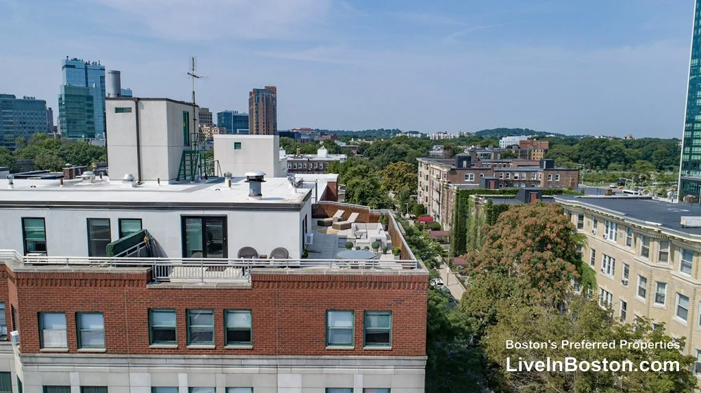 2 bed, 1.5 bath apartment for rent at 108 Peterborough St Unit Phn, Fenway — photo 16 of 17