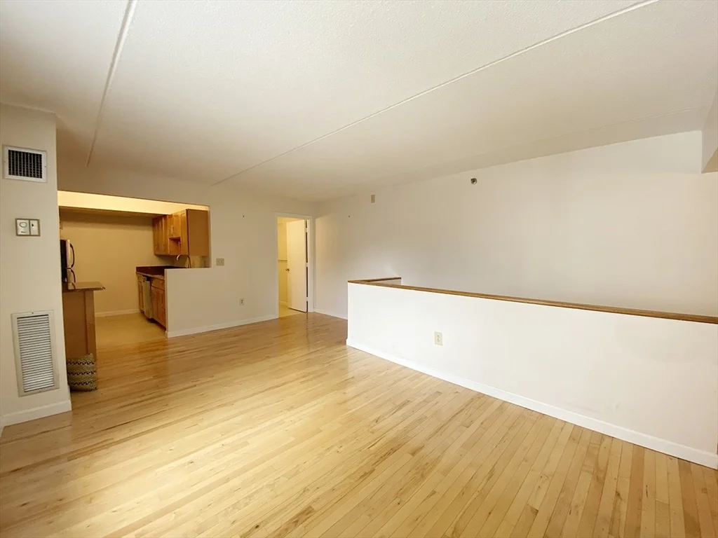2 bed, 1 bath apartment for rent at 108 Peterborough Unit 3H, Fenway — photo 4 of 18