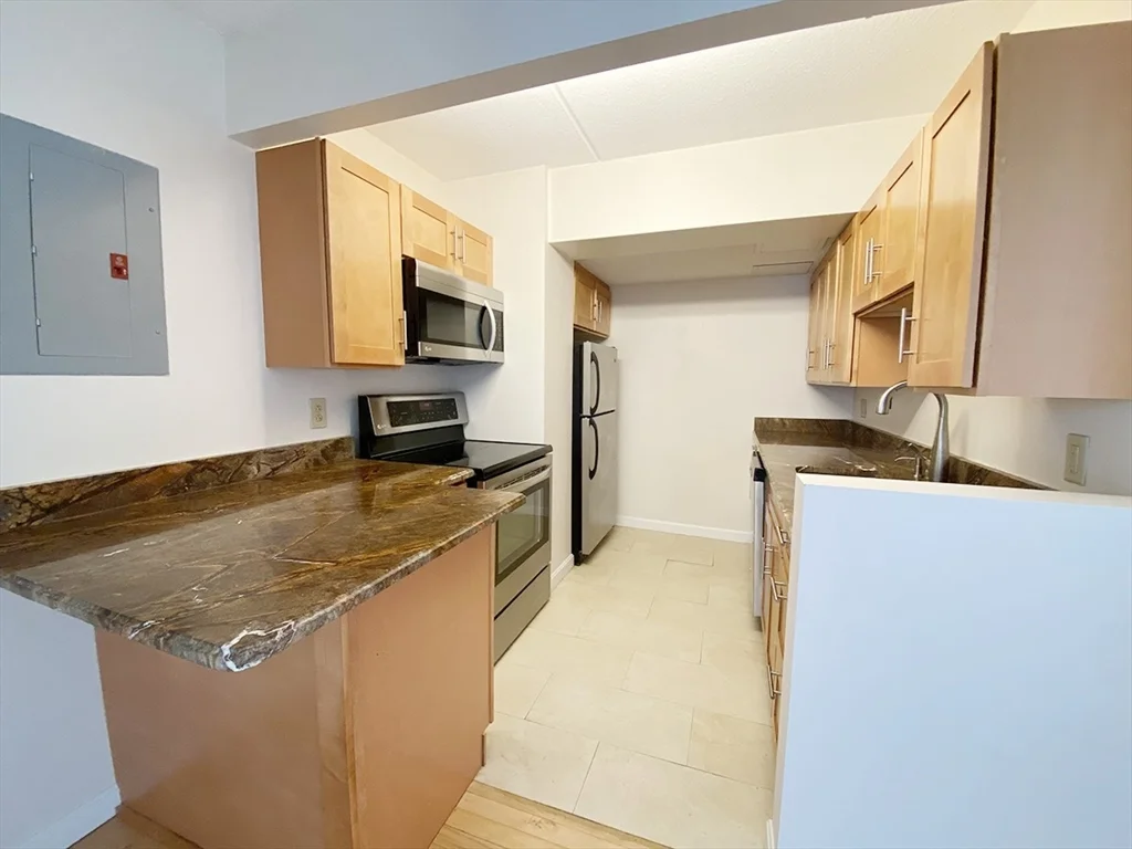 2 bed, 1 bath apartment for rent at 108 Peterborough Unit 3H, Fenway — photo 1 of 18