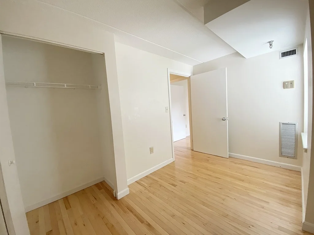 2 bed, 1 bath apartment for rent at 108 Peterborough Unit 3H, Fenway — photo 10 of 18