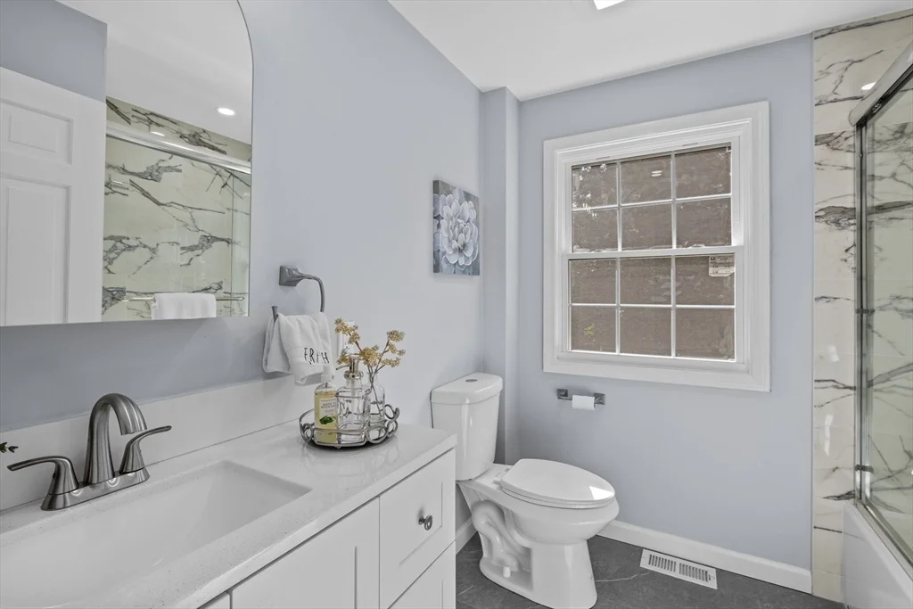 5 bed, 3 bath apartment for rent at 108 Radcliffe Rd, Belmont — photo 17 of 31