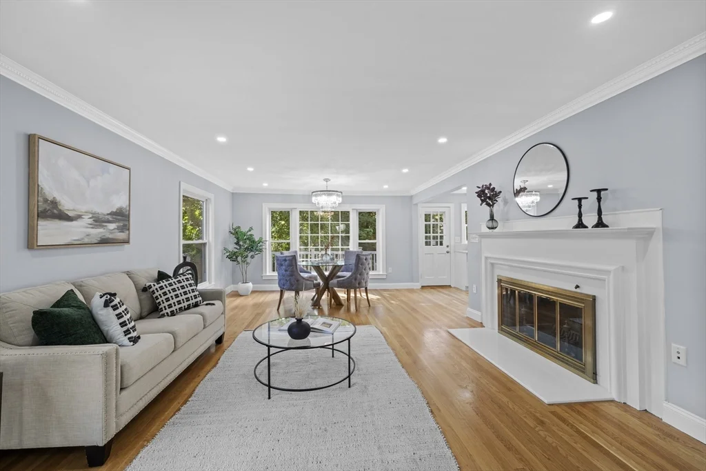 5 bed, 3 bath apartment for rent at 108 Radcliffe Rd, Belmont — photo 8 of 31