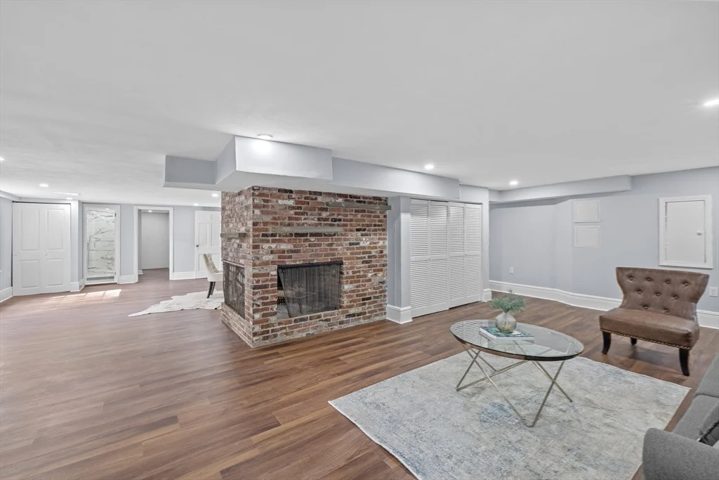 5 bed, 3 bath apartment for rent at 108 Radcliffe Rd, Belmont — photo 29 of 31