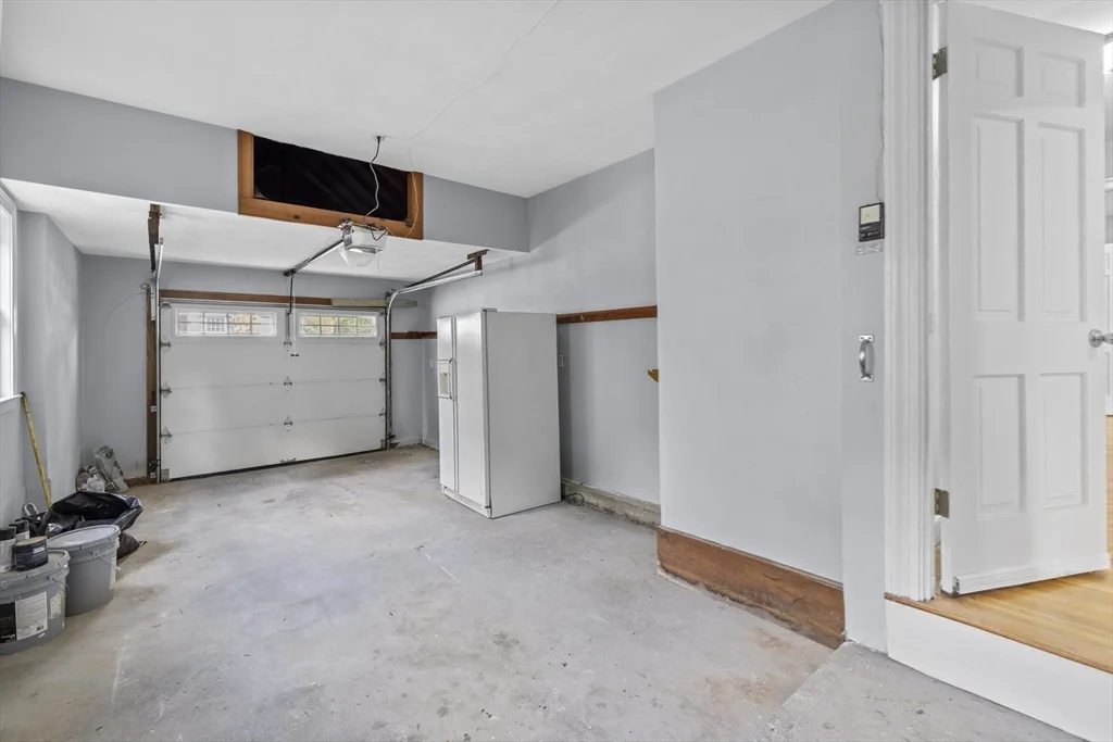 5 bed, 3 bath apartment for rent at 108 Radcliffe Rd, Belmont — photo 20 of 31