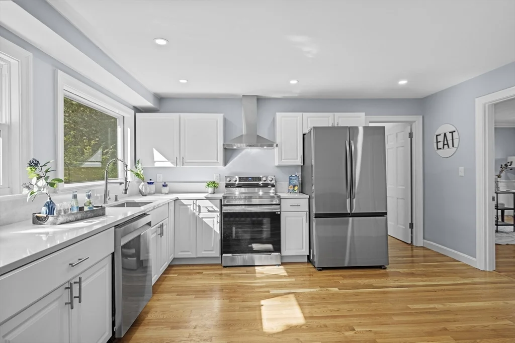 5 bed, 3 bath apartment for rent at 108 Radcliffe Rd, Belmont — photo 14 of 31