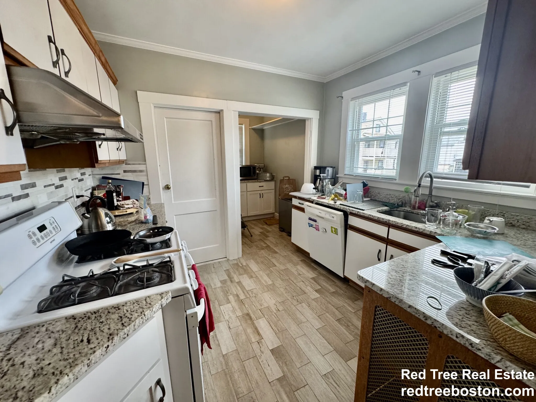 2 bed, 1 bath apartment for rent at 108 Redlands Rd Unit 1, West Roxbury — photo 6 of 19