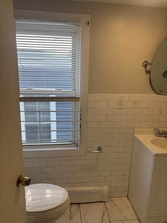 2 bed, 1 bath apartment for rent at 108 S Common St Unit 2L, Lynn — photo 13 of 18