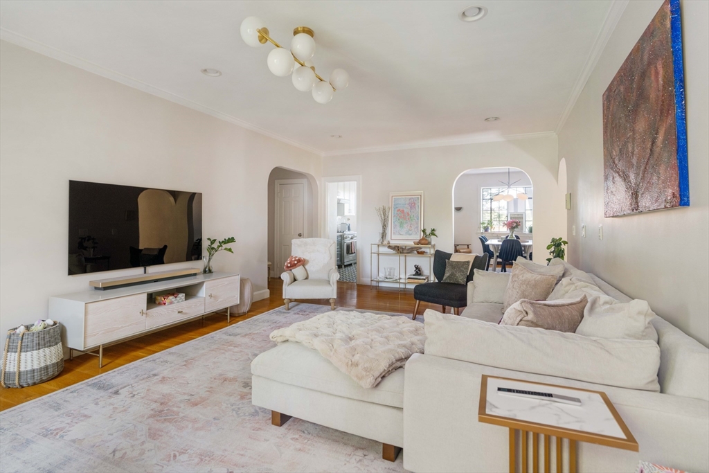 2 bed, 1 bath apartment for rent at 108 Sewall Ave Unit 6, Coolidge Corner — photo 10 of 18