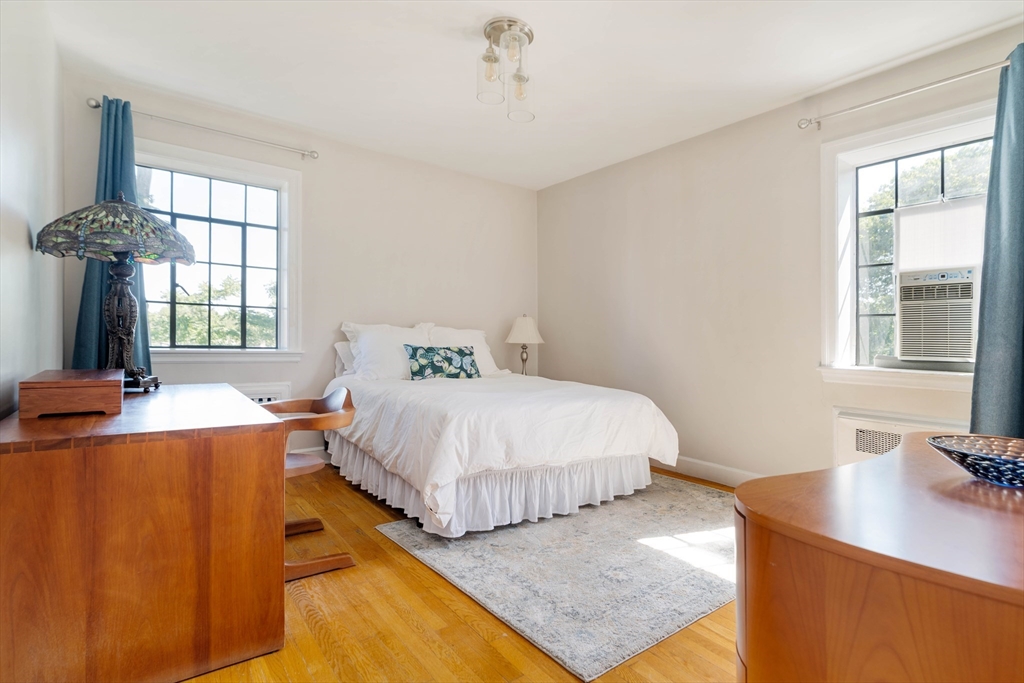 2 bed, 1 bath apartment for rent at 108 Sewall Ave Unit 6, Coolidge Corner — photo 16 of 18