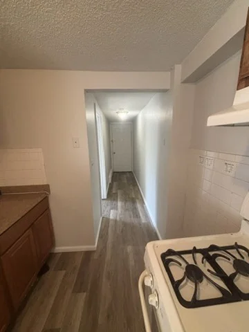 2 bed, 1 bath apartment for rent at 108 South Common Unit 2L, Lynn — photo 7 of 12