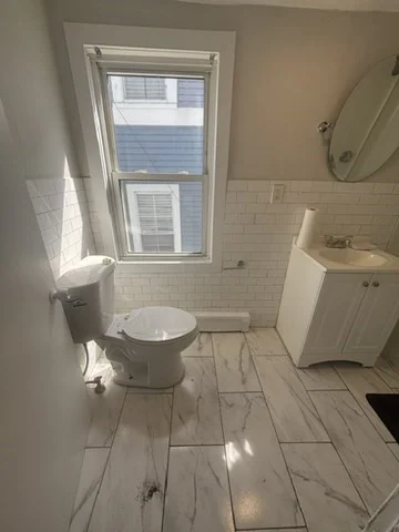 2 bed, 1 bath apartment for rent at 108 South Common Unit 2L, Lynn — photo 6 of 12